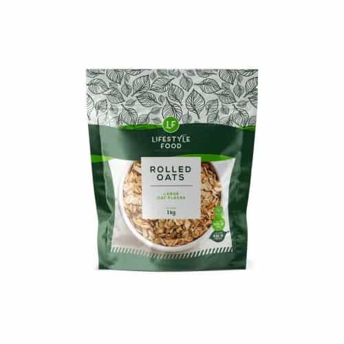 Easy No-Bake Oat Protein Balls To Fuel You Up For Your Next Race