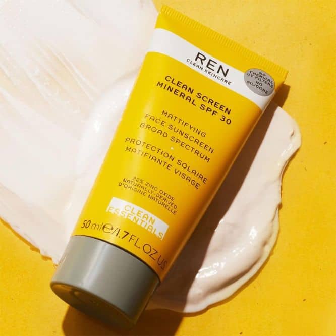 9 Mineral Sunscreens That Wonโt Damage Your Skin โ Or The Environment