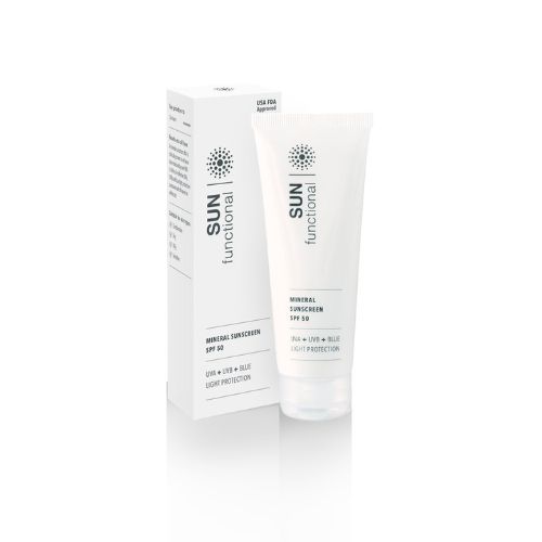 skinfunctional mineral sunscreen gym bag beauty products