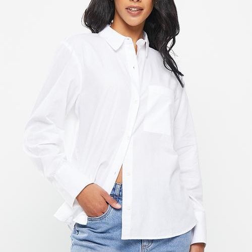 White shirt to style this season's denims