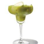10 Low-Calorie Cocktails Worth Sipping On This Summer