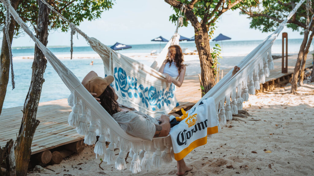 couple in a hammock on Corona Island