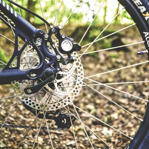 mountain biking tips picture of gears on a mountain bike